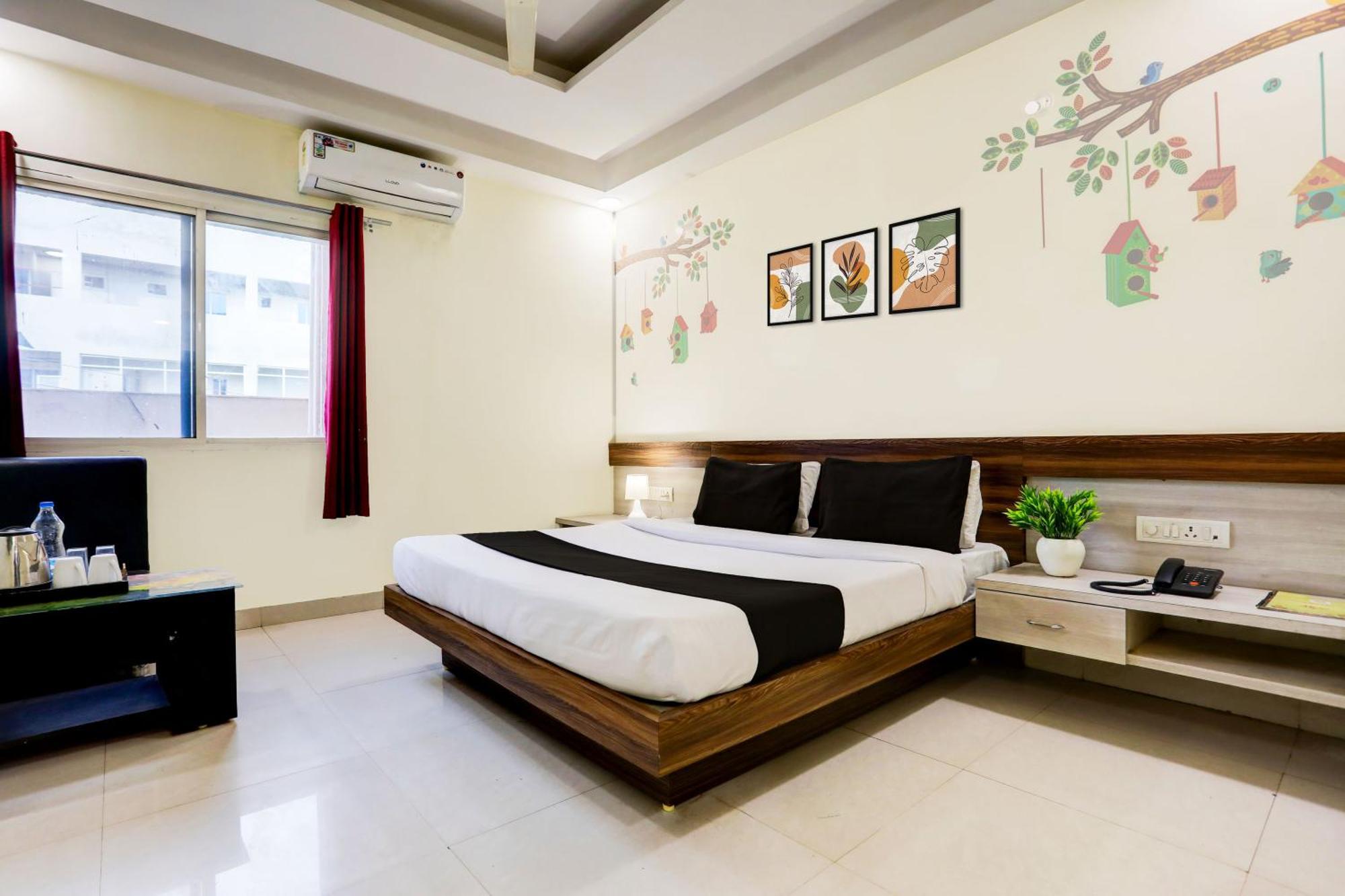 Super Townhouse Hoshangabad Road Near Aashima Mall Samarda Kaliāsot Exterior foto