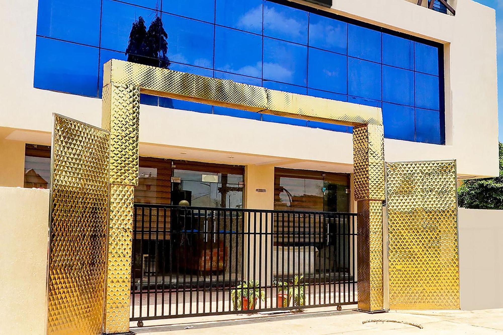 Super Townhouse Hoshangabad Road Near Aashima Mall Samarda Kaliāsot Exterior foto